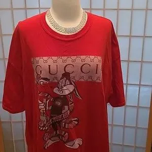 GUCCI Bugs Bunny Tシャツ ホワイト(土)迄値下げです！ Gucci Black Embellished Bugs Bunny Cotton T-Shirt M Gucci | TLC